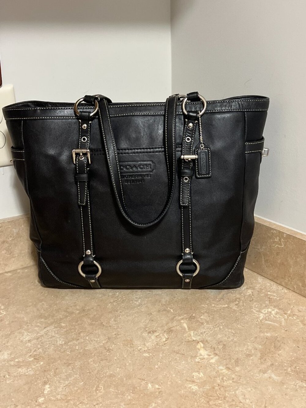 EUC Coach F11525 East West Gallery Tote Shoulder Bag Black Leather